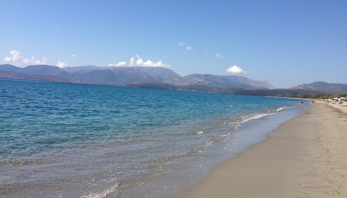 mavrovouni beach
